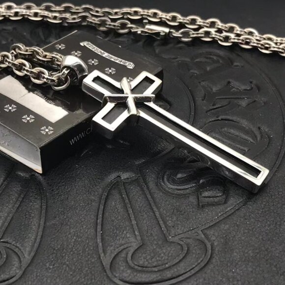 Chrome Hearts Collaboration Large Cross Necklace - Picture 4 of 8